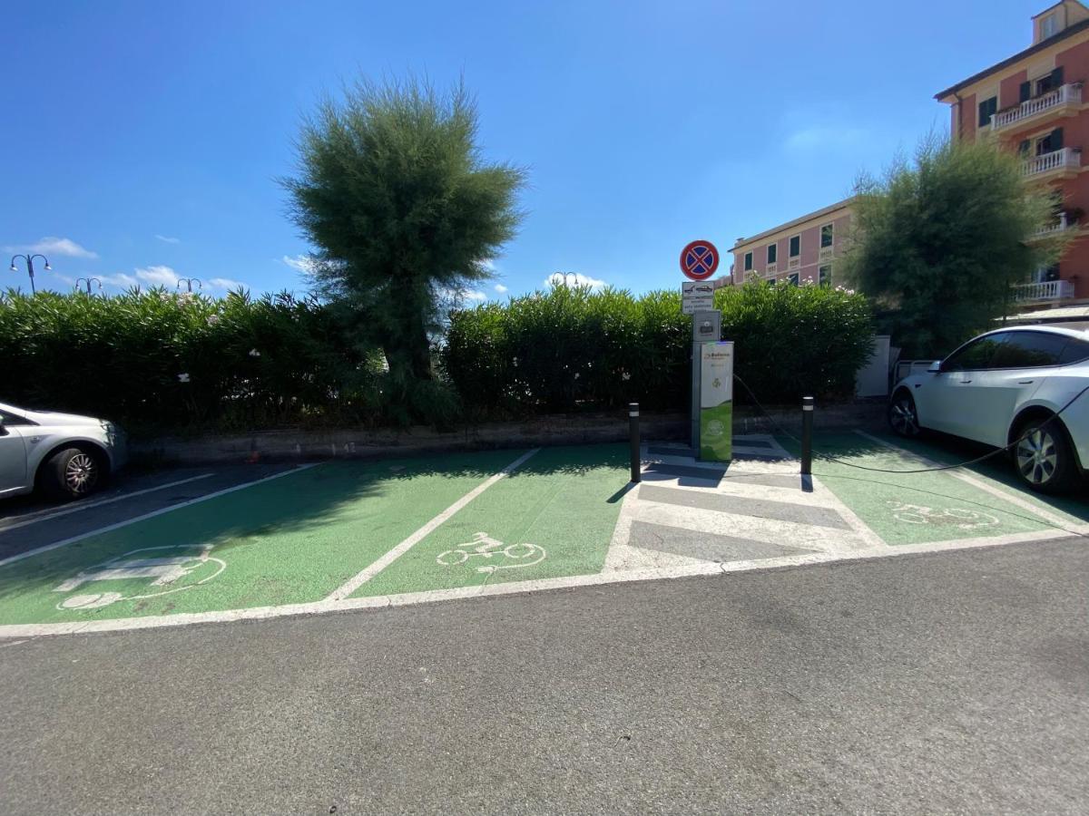 La Casa Al Mare A Lavagna Lejlighed Eksteriør billede